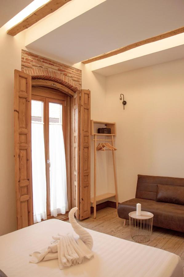 La Casa Del Medico Hosteria Rural Urda エクステリア 写真