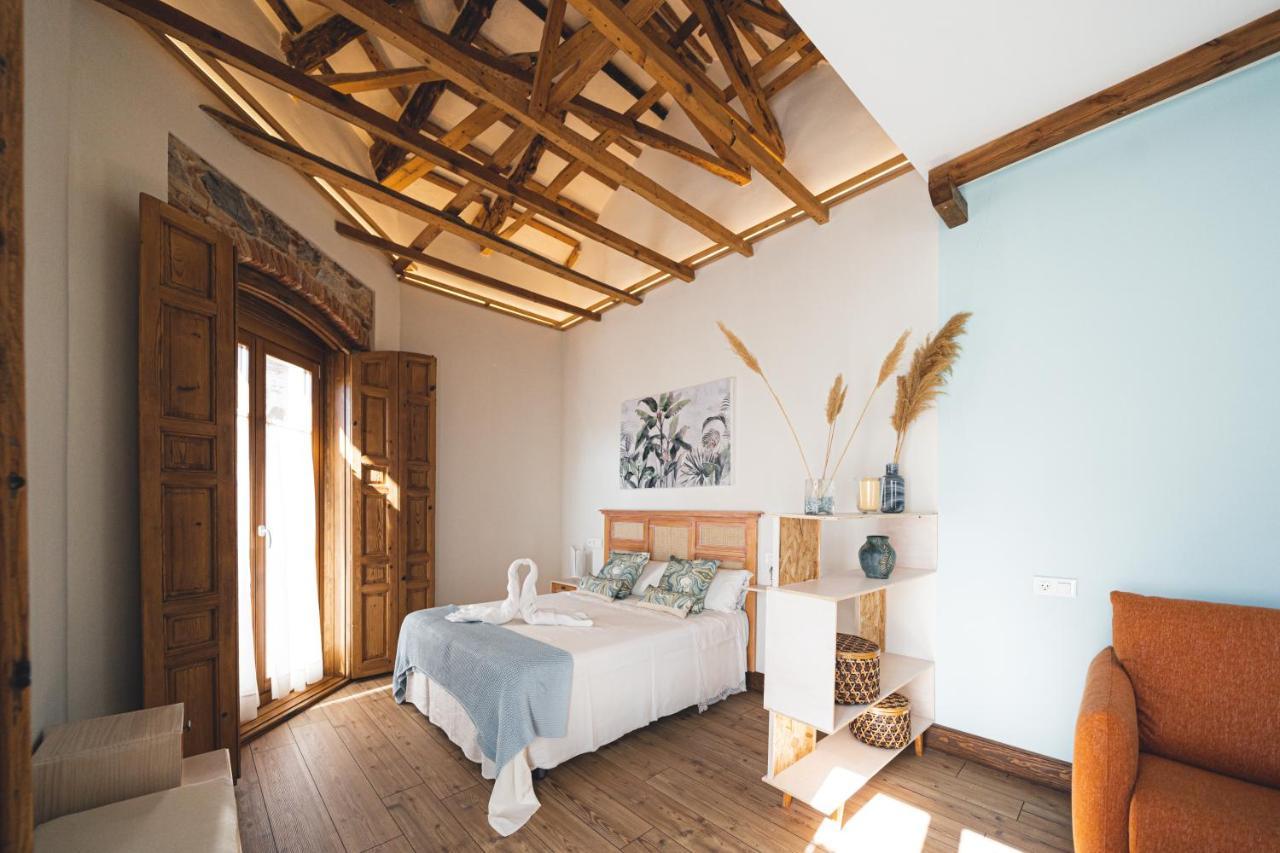 La Casa Del Medico Hosteria Rural Urda エクステリア 写真